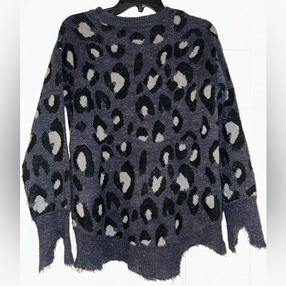 Free Generation Ceetah Sweater - Picture 2 of 3